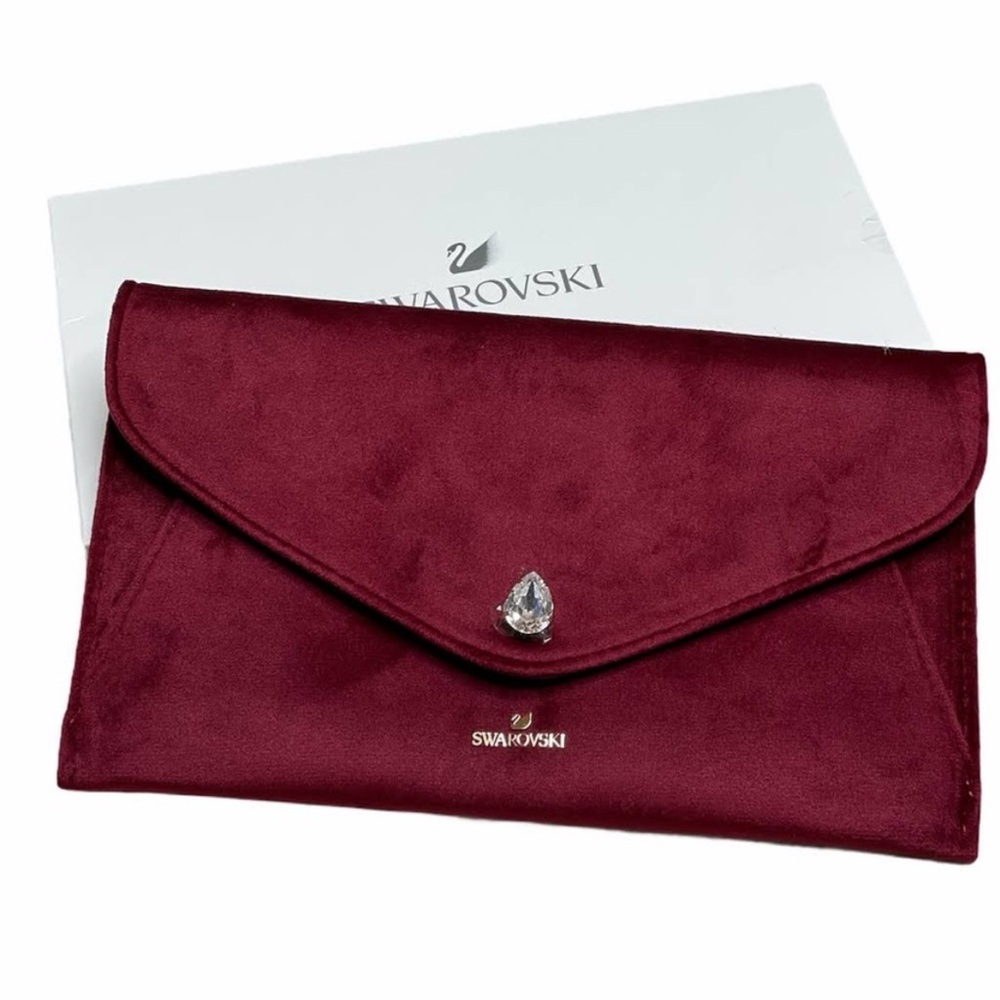 Swarovski Clutch 🤍